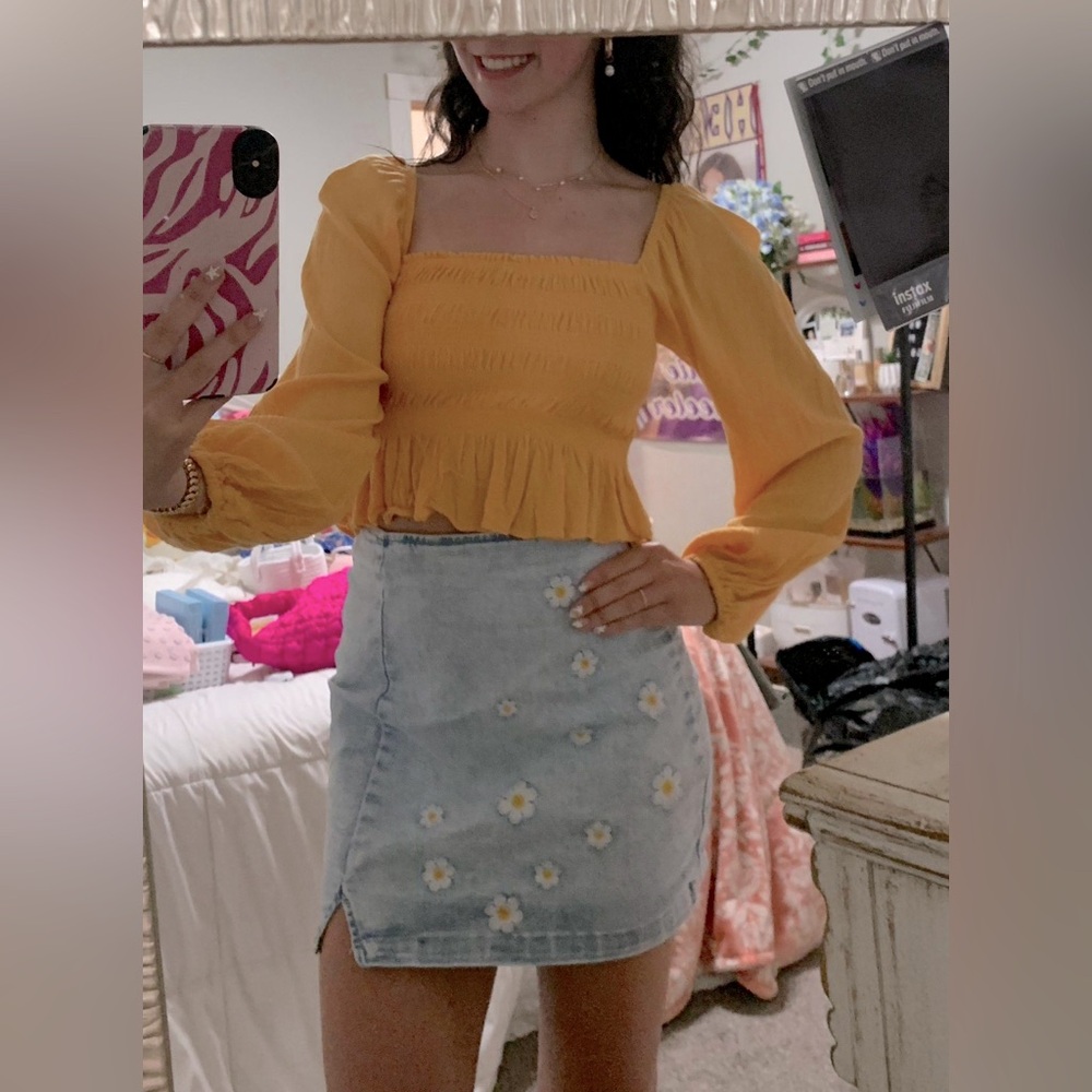 Forever 21 Long Sleeve Crop Top